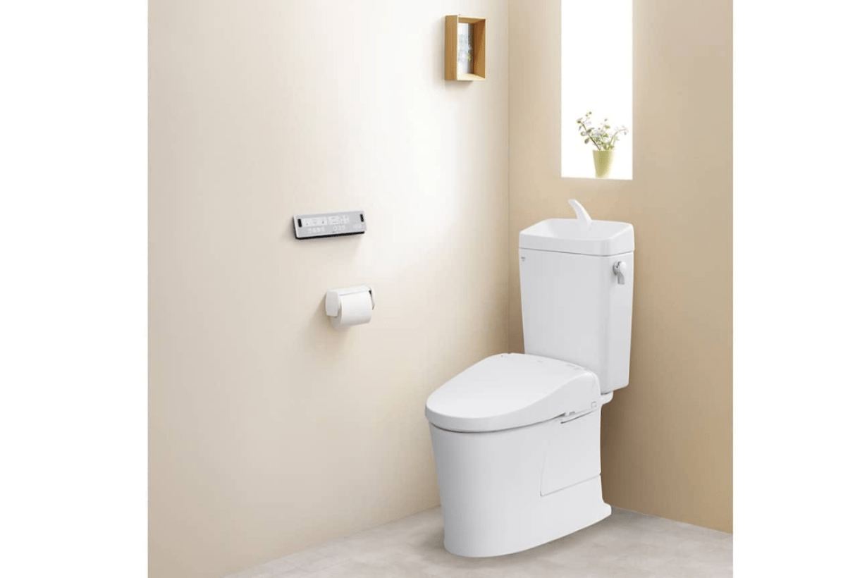 トイレの空間を左右する便器の寸法:タンク付きトイレの寸法