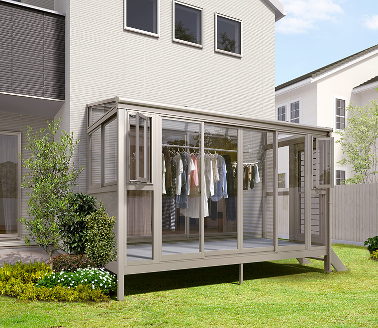 LIXIL sunroom