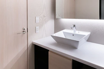 洗面所の壁紙のリフォーム