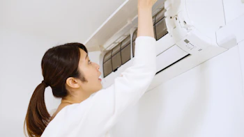 エアコンの買い替え時期はいつ？寿命の目安やサイン・長持ちさせるコツ