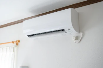 エアコンはいつが安い？購入時期と費用を抑えるポイントを徹底解説