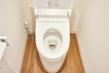 トイレの壁排水とは？床排水との違い・見分け方と交換時の3つの確認ポイント